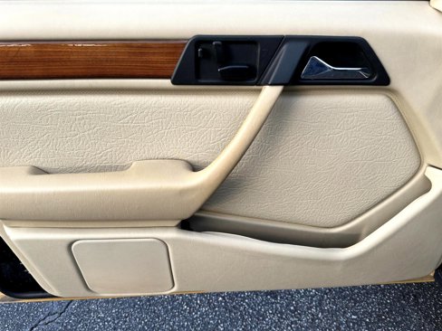 Used 1992 Mercedes-Benz 300 E 2.6 image 38