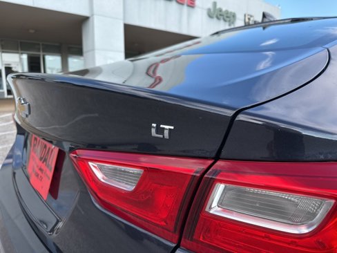 Used 2023 Chevrolet Malibu LT w/ Driver Confidence Package image 44