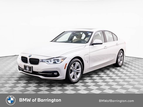 Used 2017 BMW 330e image 1
