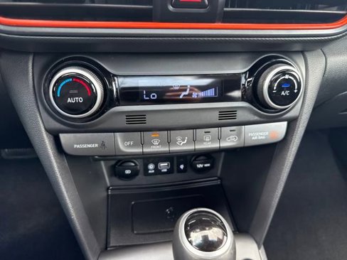 Used 2020 Hyundai Kona Ultimate image 23