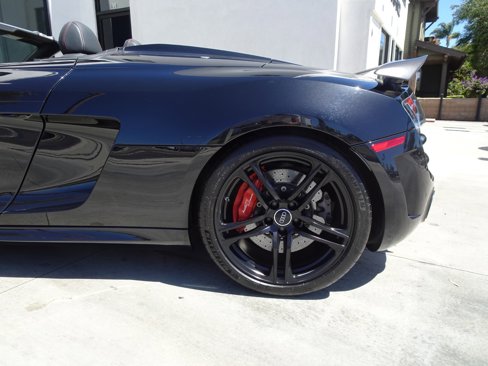 Used 2012 Audi R8 GT image 12