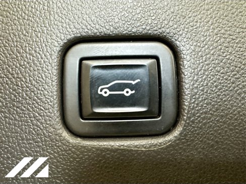 Used 2021 Chevrolet Blazer LT image 27