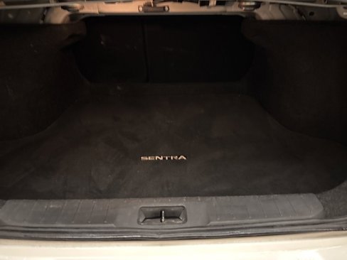 Used 2021 Nissan Sentra SV image 9