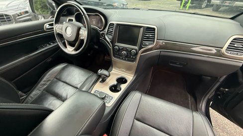 Used 2014 Jeep Grand Cherokee Overland image 35