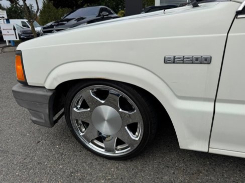 Used 1989 MAZDA B-Series Pickup 2WD Cab Plus B2200 image 15