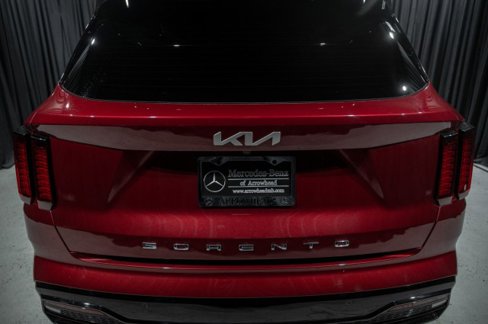Used 2022 Kia Sorento S w/ Panoramic Sunroof Package image 7