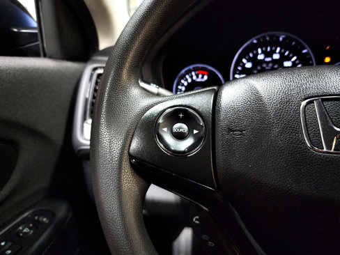 Used 2019 Honda HR-V LX image 28