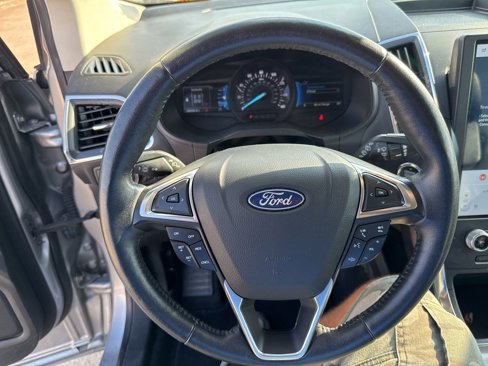 Used 2022 Ford Edge Titanium image 20