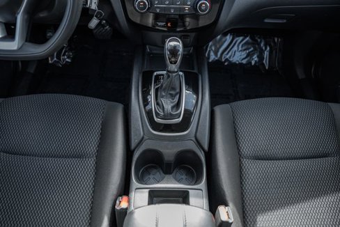 Used 2021 Nissan Rogue Sport S image 22
