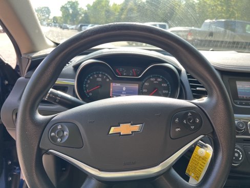 Used 2014 Chevrolet Impala LS w/ LS Convenience Package image 11