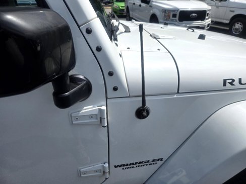 Used 2012 Jeep Wrangler Unlimited Rubicon w/ Connectivity Group image 24