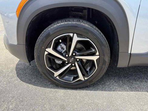 Used 2023 Chevrolet TrailBlazer RS image 55