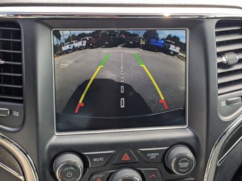 Used 2018 Jeep Grand Cherokee Limited w/ Luxury Group II image 25