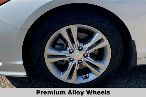 Used 2018 Hyundai Sonata SEL image 9