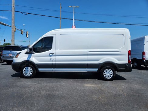 Used 2015 Ford Transit 250 148 Medium Roof w/ Interior Upgrade Package image 32