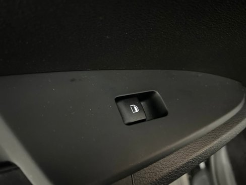 Used 2024 Kia Sportage LX image 16