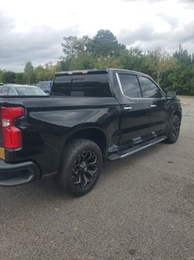 Used 2019 Chevrolet Silverado 1500 High Country image 5