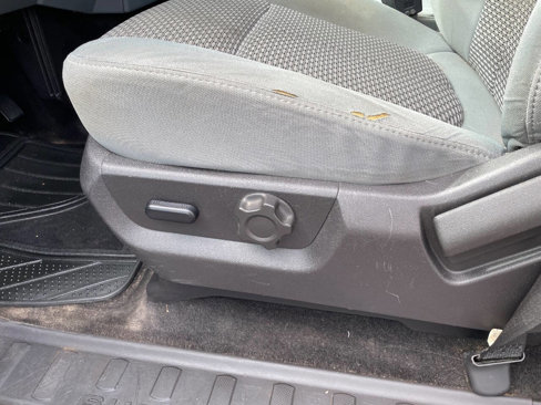 Used 2011 Ford F250 XLT w/ XLT Interior Pkg image 15