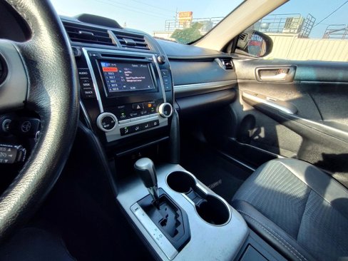 Used 2012 Toyota Camry SE image 19
