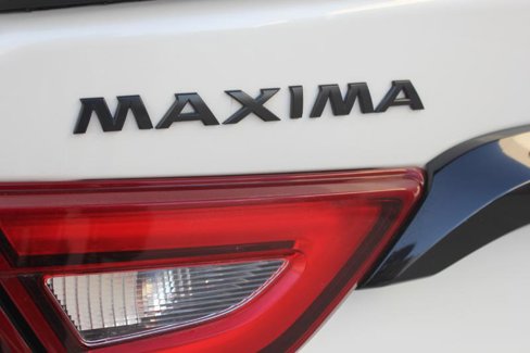 Used 2018 Nissan Maxima SR w/ Midnight Edition image 24