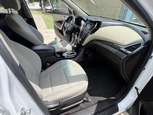 Used 2018 Hyundai Santa Fe Sport image 22