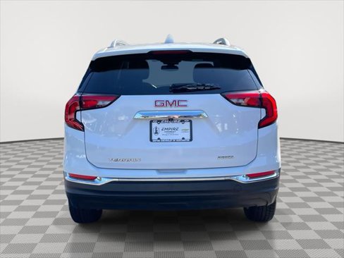 Used 2020 GMC Terrain SLT image 6