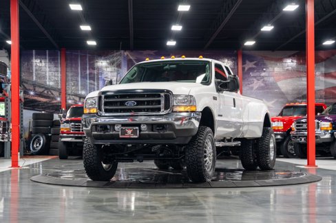 Used 2003 Ford F350 XLT image 3