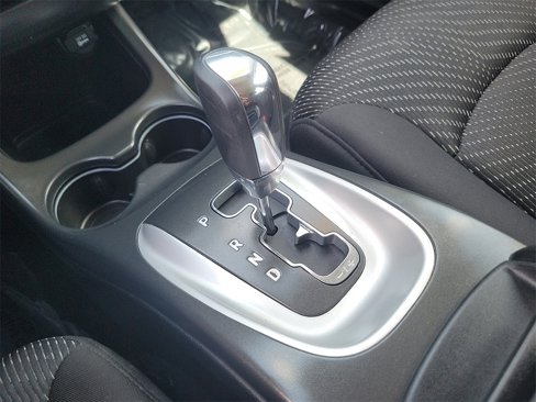 Used 2014 Dodge Journey SXT w/ Flexible Seating Group image 17
