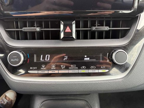 Used 2023 Toyota Corolla LE image 24