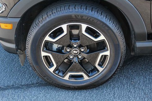 Certified 2023 Ford Bronco Sport Outer Banks w/ Tech Package image 12