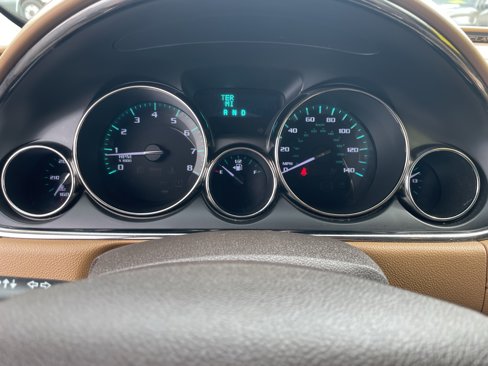 Used 2015 Buick Enclave Leather image 18