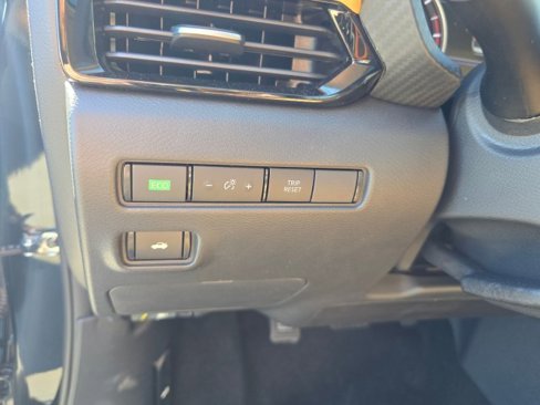 New 2025 Nissan Sentra SV w/ SV Premium Package image 27