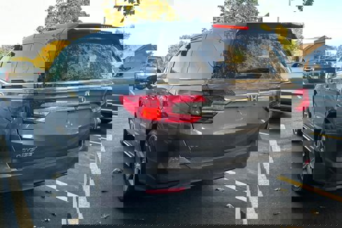 Used 2019 Honda Odyssey EX image 3