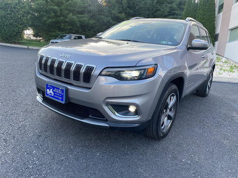 Used 2019 Jeep Cherokee Limited image 13