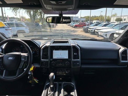 Used 2016 Ford F150 XLT w/ Equipment Group 302A Luxury image 30