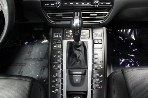 Certified 2021 Porsche Macan GTS image 20