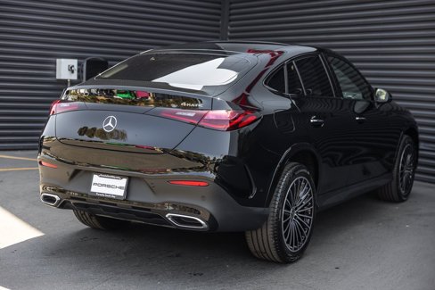 Used 2024 Mercedes-Benz GLC 300 4MATIC image 9