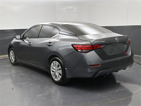 Used 2022 Nissan Sentra S image 5