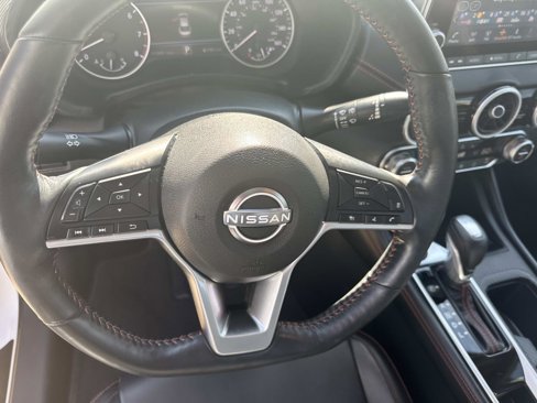 Used 2024 Nissan Sentra SR w/ SR Premium Package image 21