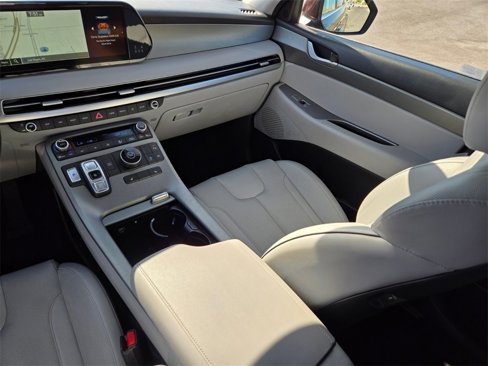 Used 2024 Hyundai Palisade SEL image 15