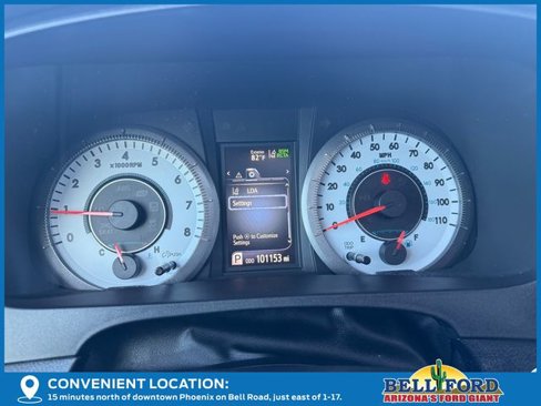 Used 2019 Toyota Sienna SE image 6