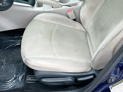 Used 2016 Nissan Sentra S image 17