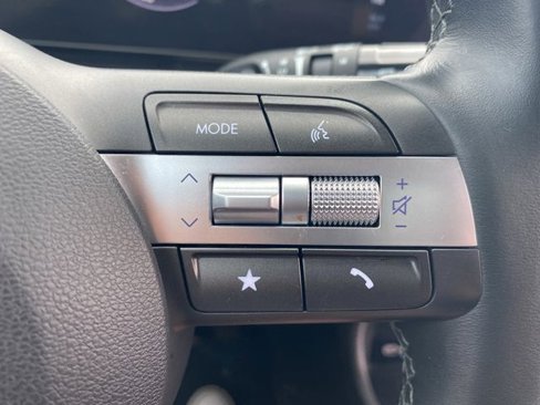 Used 2024 Hyundai Kona SEL image 31