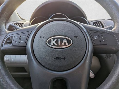 Used 2013 Kia Forte LX image 15