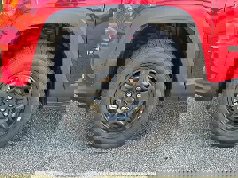 Used 2022 Jeep Renegade Sport image 10