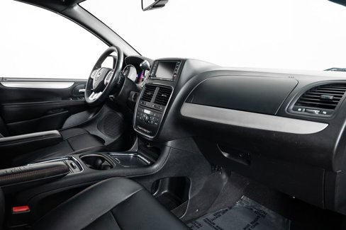 Used 2014 Dodge Grand Caravan R/T w/ Driver Convenience Group image 27