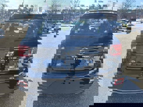 New 2025 Hyundai Venue SEL image 32