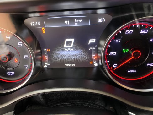 Used 2020 Dodge Charger SXT w/ Leather Interior Group image 34