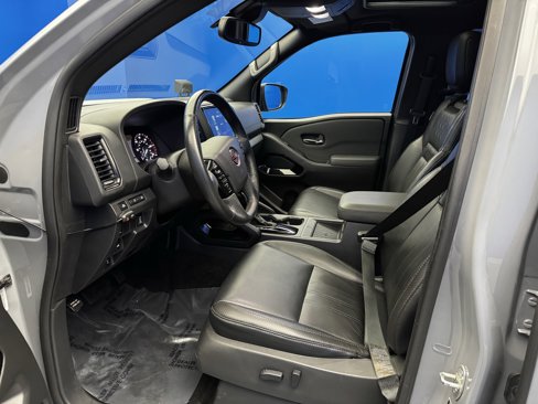 Used 2022 Nissan Frontier PRO-4X w/ Pro-4X Premium Package image 13