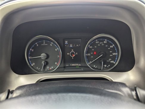 Used 2018 Toyota RAV4 Limited image 31